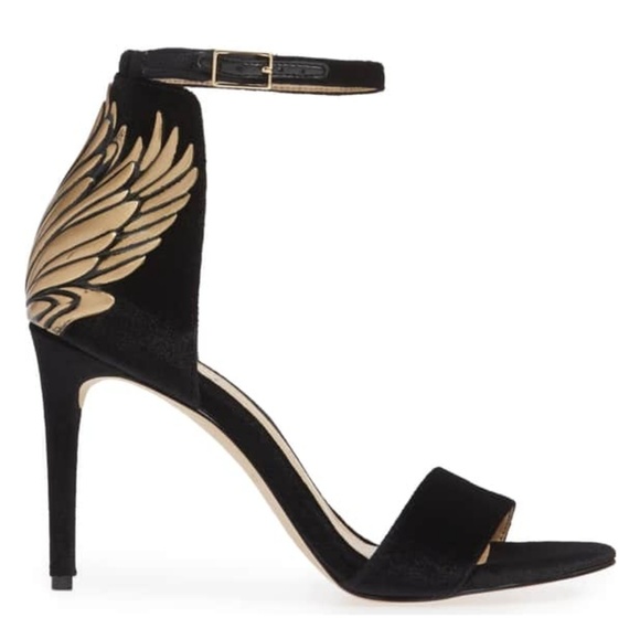 Sexy Wing Accented Katy Perry Sandals - Picture 4 of 4